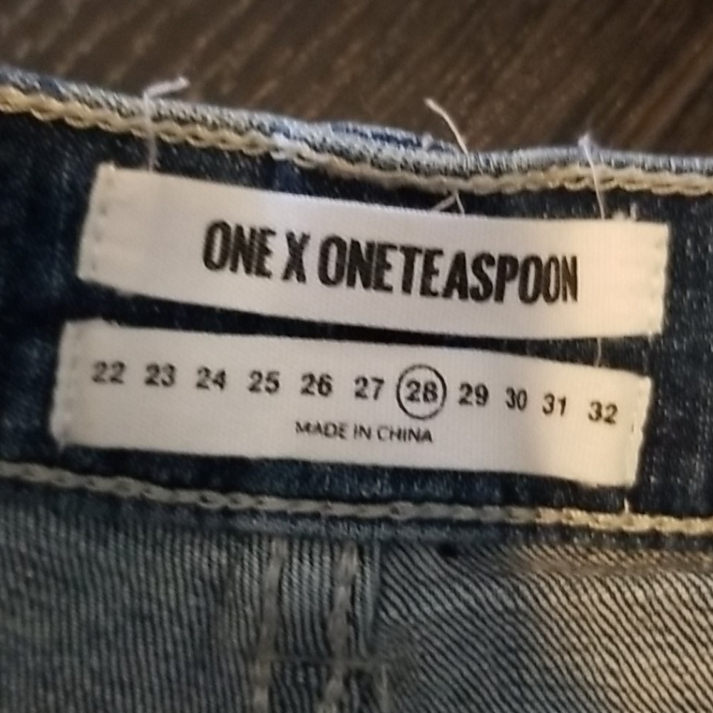 One X One Teaspoon Bandits View 3